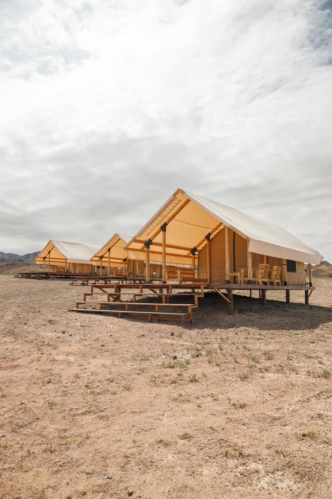 Hotel Charyn Canyon Glamping Tents Kokpek Esterno foto